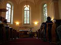 M. Kubtov v evangelickm kostele (a venku u pr)