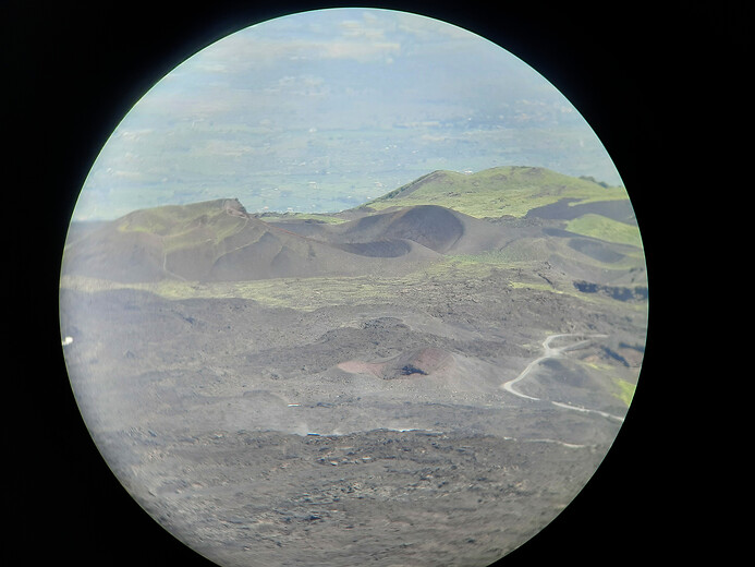 Krátery dalekohledem