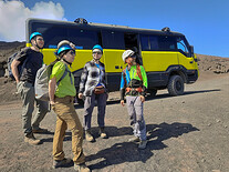 Teréním autobusem s průvodcem