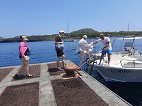 Nastupujem do loďky