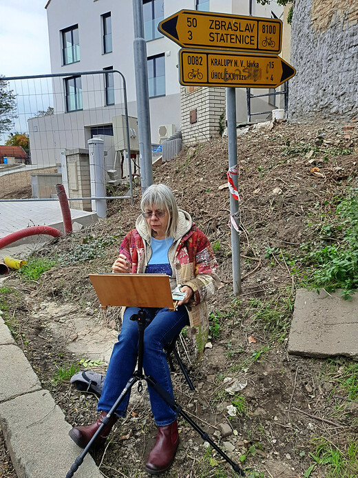 Malování kostela v Uněticích