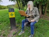 Malování kostela na Levém Hradci