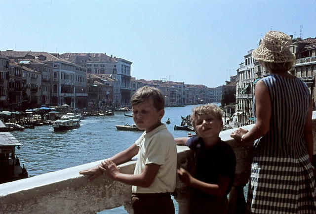 19.8.69 Bentky - na ponte Rialto - canal Grande