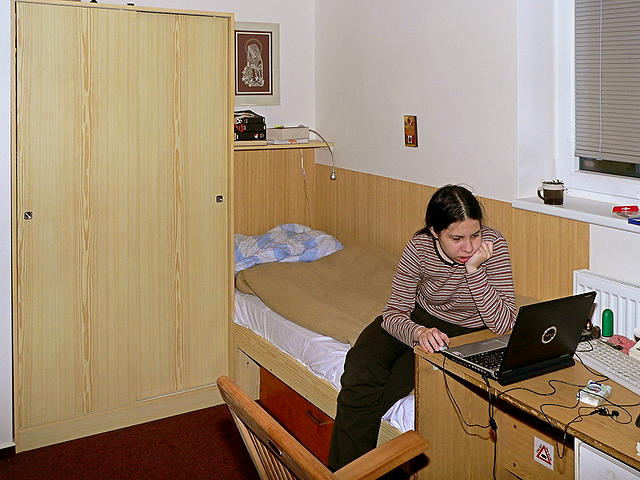 Anein pokoj