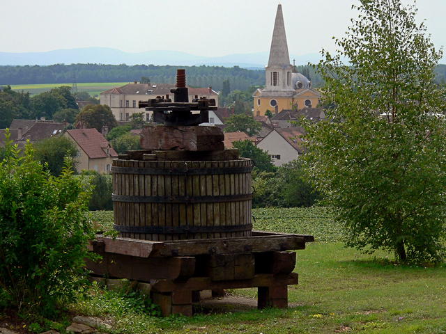 Vine press near Givry