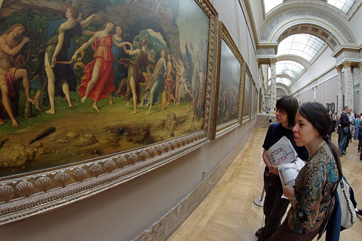 V Louvre