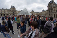 Fronta ped Louvre
