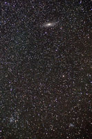 Galaxie v Andromed M31, meteor a dole galaxie M33