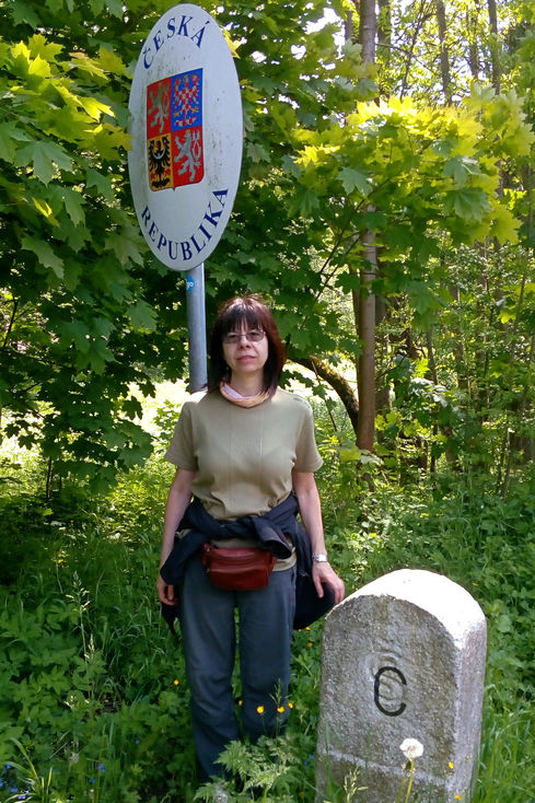 Na hranicch
