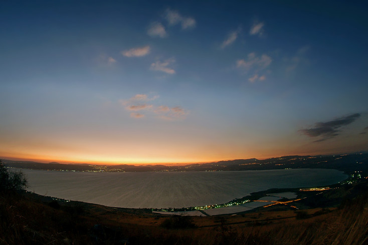 Galilejské jezero po západu Slunce