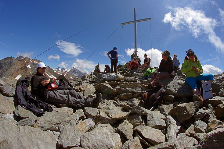 Na vrcholu Grawand u kříže, 3250 m