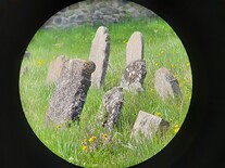 Židovský hřbitov dalekohledem